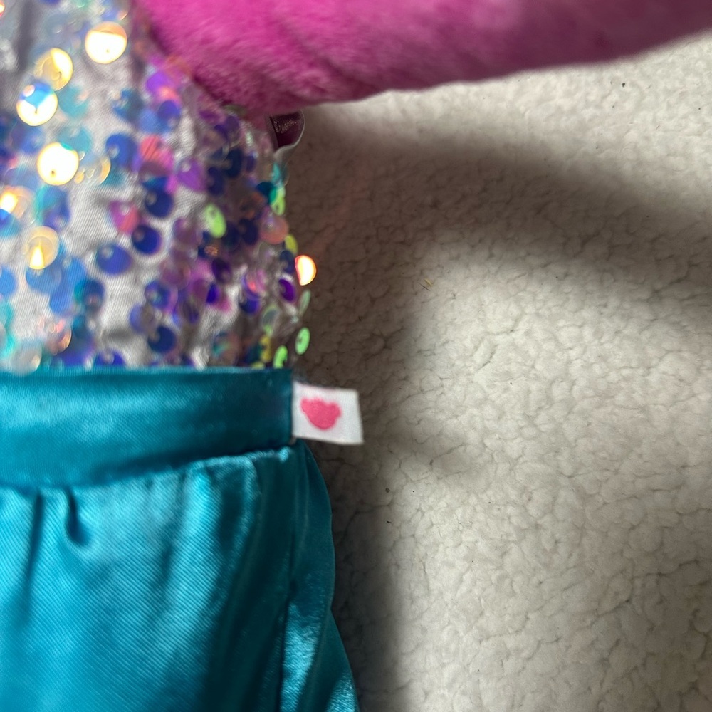 Risa of Honey Girls from Build A Bear Pink and Blue Plush Bunny Talk Button - Picture 5 of 8